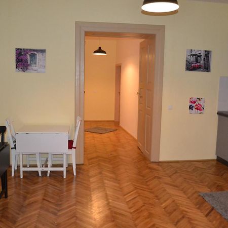 Casa Krone - Piata Sfatului Brasov Ngoại thất bức ảnh