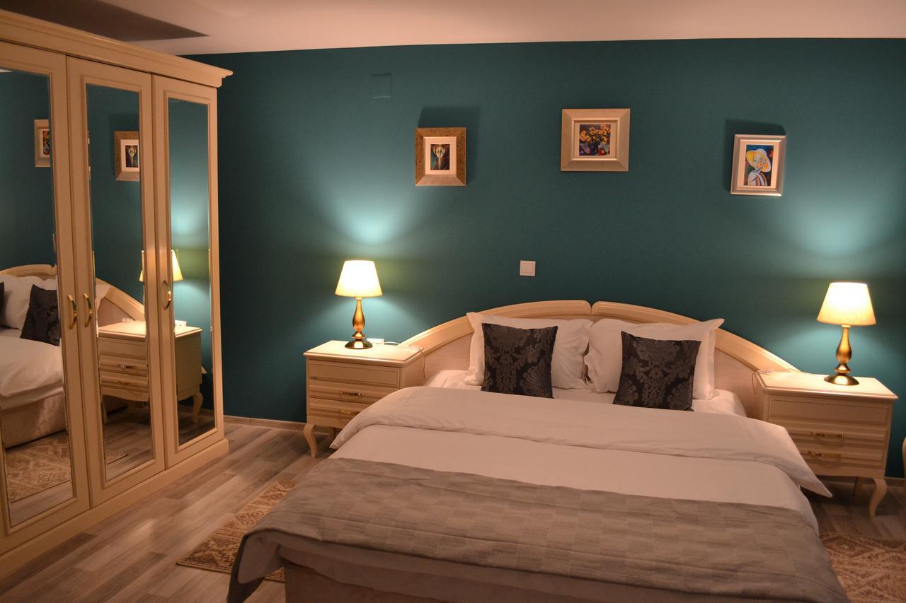 Casa Krone - Piata Sfatului Brasov Ngoại thất bức ảnh