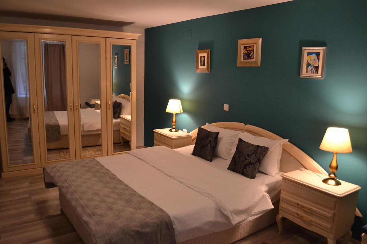 Casa Krone - Piata Sfatului Brasov Ngoại thất bức ảnh